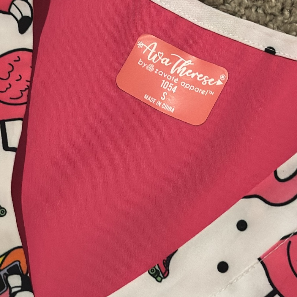 Ava therese scrub top - Picture 5 of 8